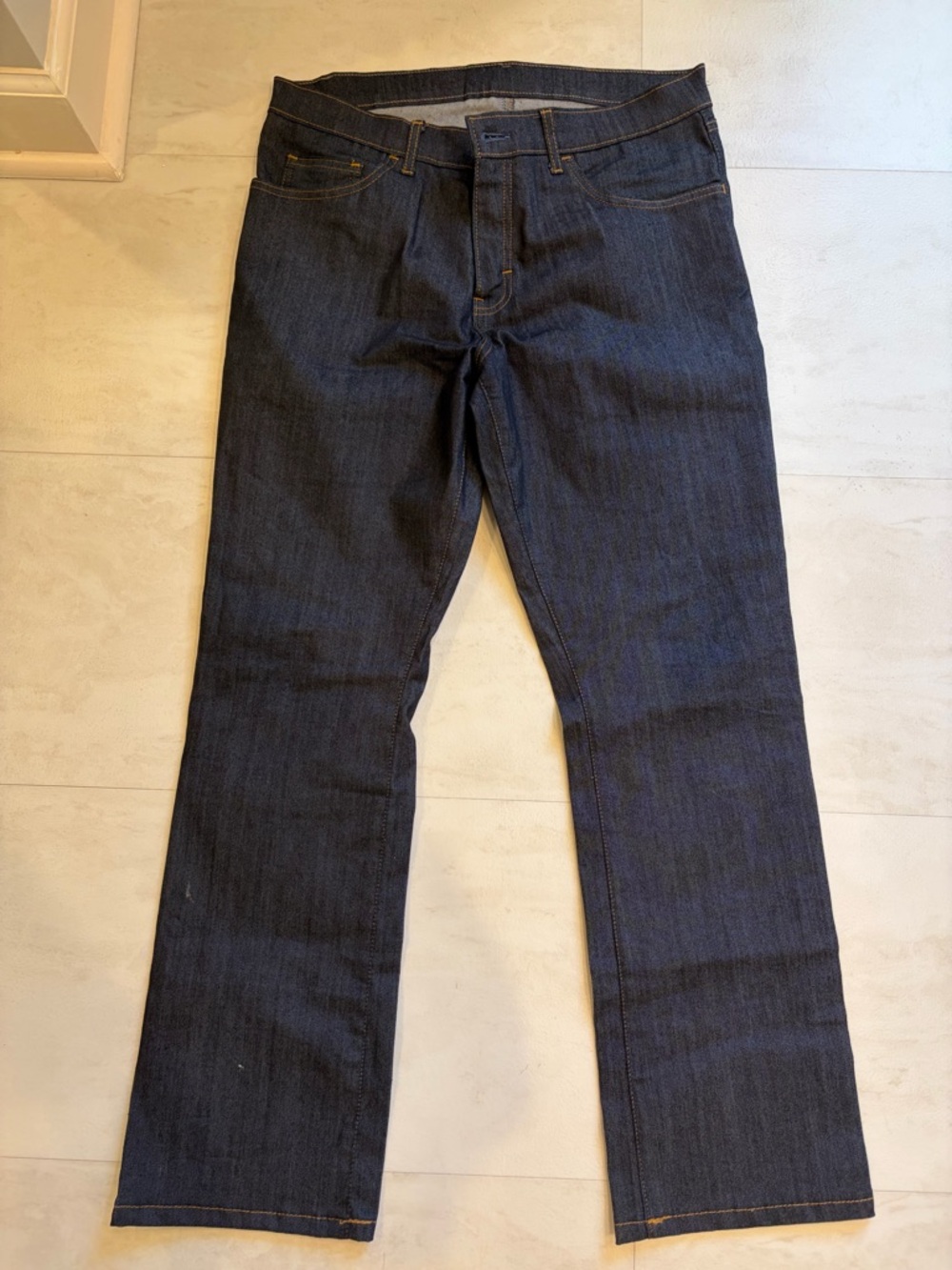 Men's Straight-Leg Jeans in Dark Blue